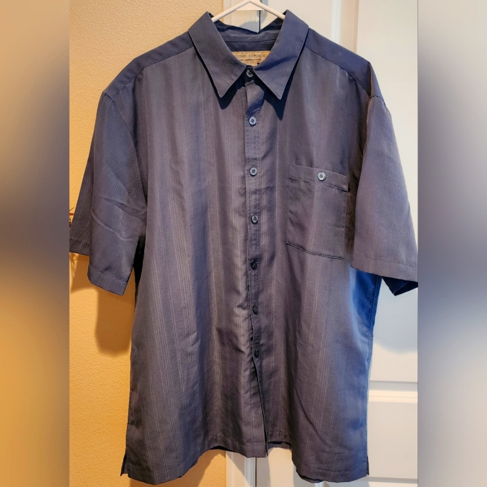 Men's Island Republic short sleeved dress shirt